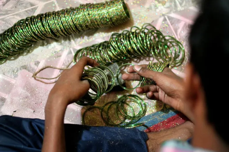 Artisan working 2